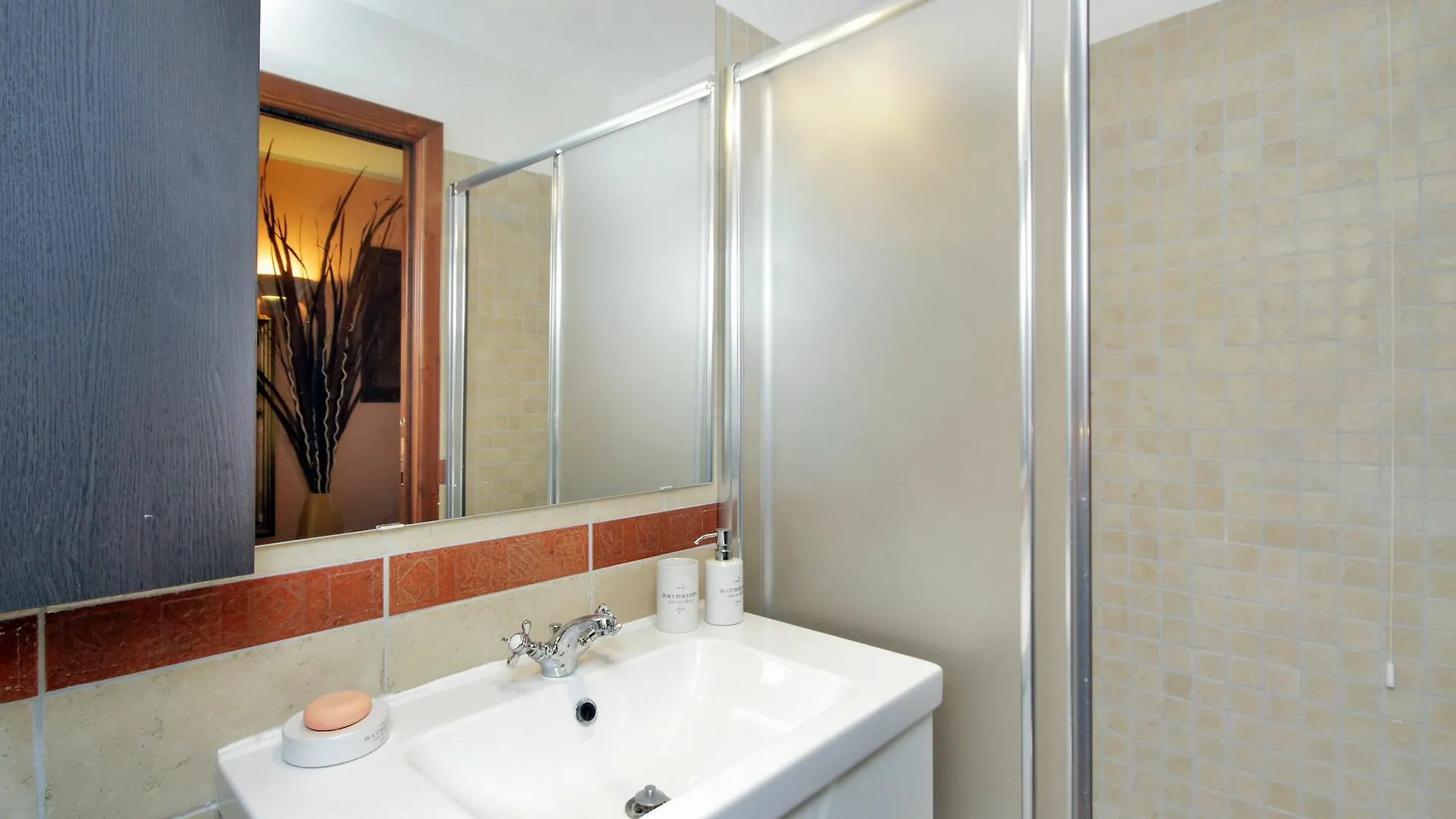 Hotel Lillihouse Roma Affittacamere