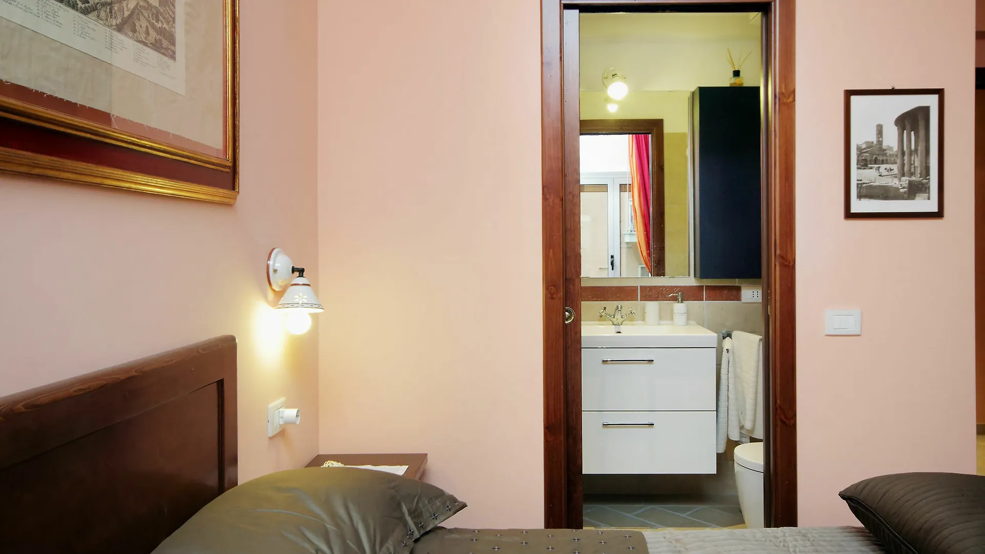 Hotel Lillihouse Roma Italia